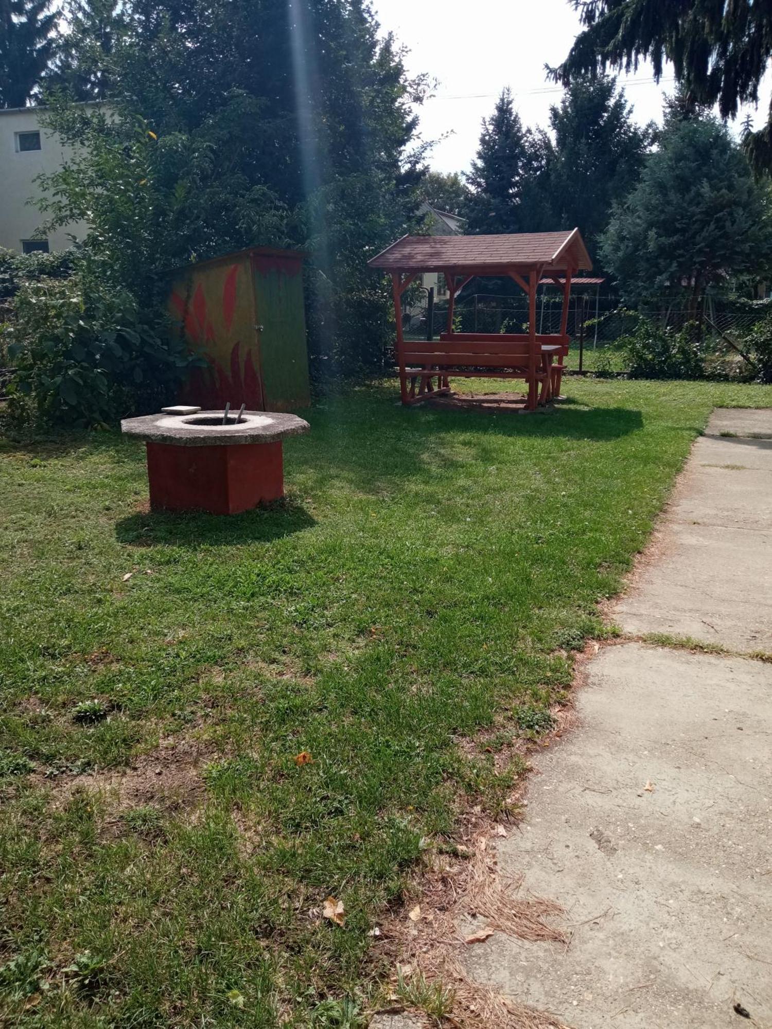 Hajdúszoboszló Fuesti Fecske Apartman מראה חיצוני תמונה